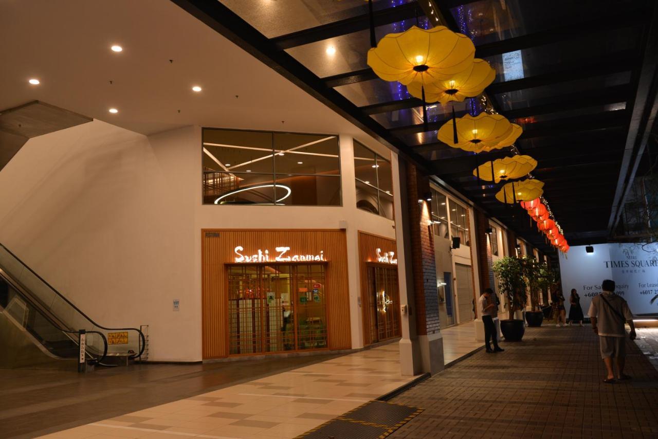 My Daily Homestay - Miri Times Square Exterior foto