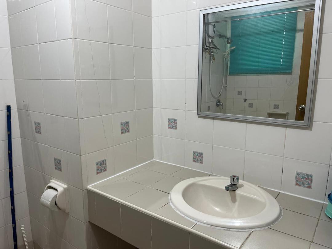 My Daily Homestay - Miri Times Square Habitación foto