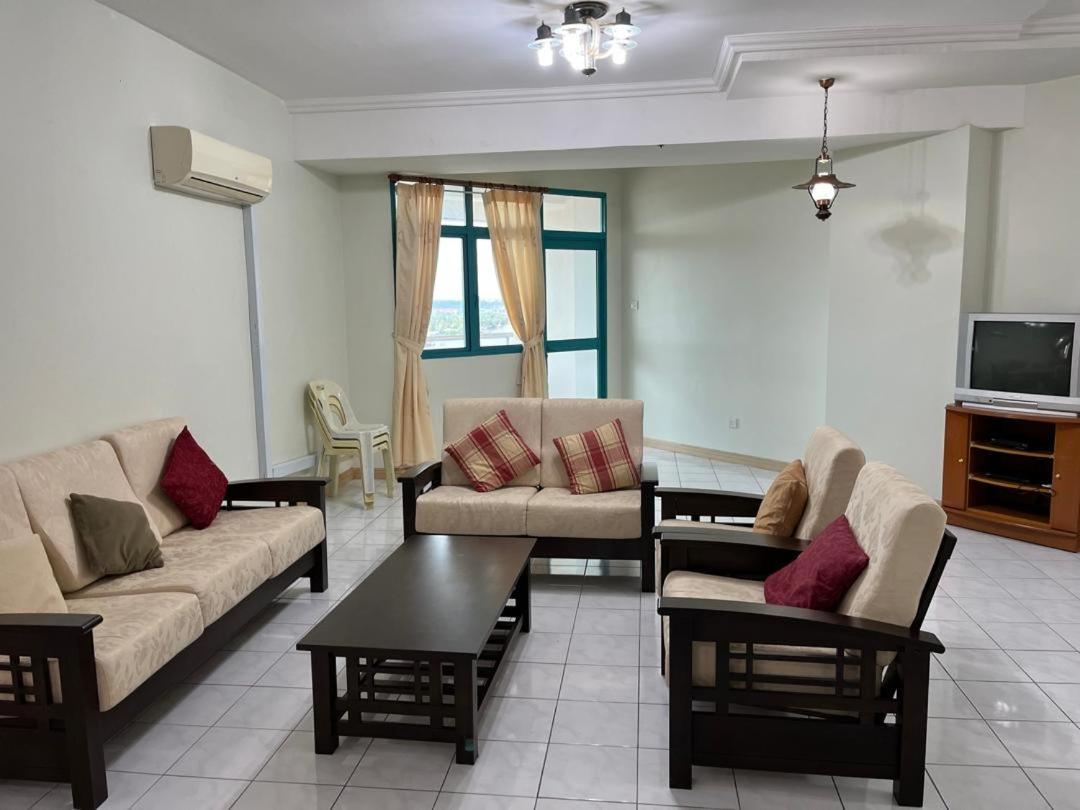 My Daily Homestay - Miri Times Square Habitación foto